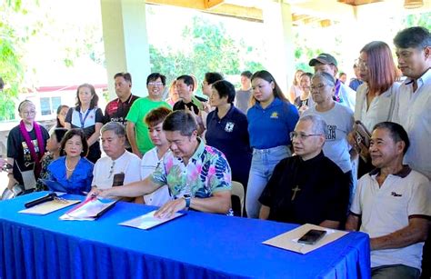 La Union town declares state of climate emergency .